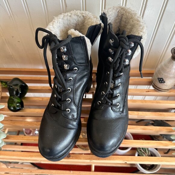 Nine West 8 Sherpa Black Combat Boot Chunk Heel Shoe - Picture 2 of 7